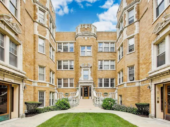243 Washington Blvd APT 3A, Oak Park, IL 60302