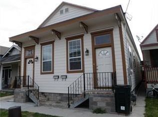 2317 Robert St, New Orleans, LA 70115