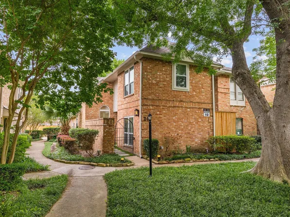 727 Bunker Hill Rd APT 26, Houston, TX 77024