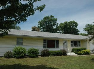 711 S 34th St, Parsons, KS 67357