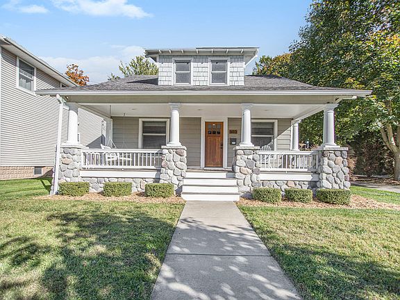 3rd image of 603 Indiana Ave