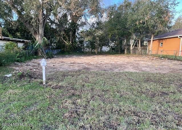 1st image of 436 ALAMANDA Street