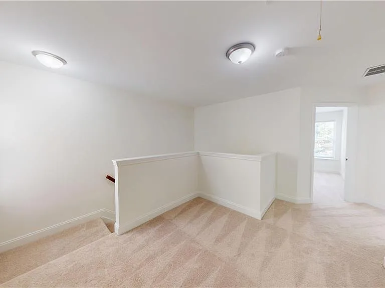 3249 Brockenhurst Dr — Photo 16