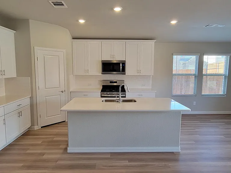 2644 Oneida Ln — Photo 26