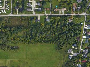 Sunnyview Rd #2, Oshkosh, WI 54901