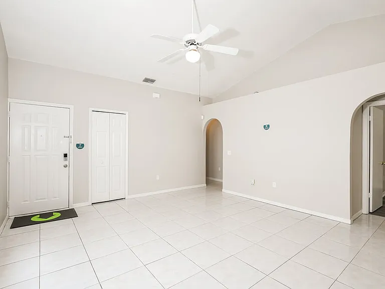 7612 Fort Sumter Dr — Photo 5