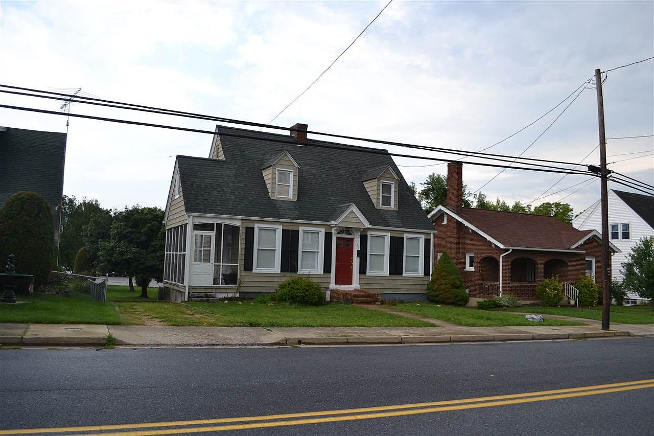 412 Florence Ave, Waynesboro, VA 22980 Zillow
