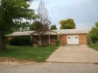307 Hanna St, Berryville, AR 72616