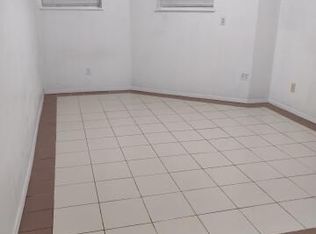 2039 Greene Ave, Flushing, NY 11385