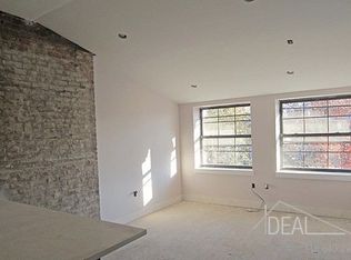 37 Hart St, Brooklyn, NY 11206