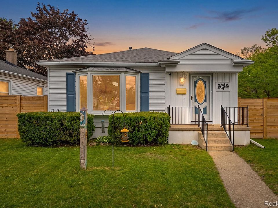1st image of 2287 Moorhouse St