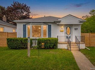 2287 Moorhouse St, Ferndale, MI 48220