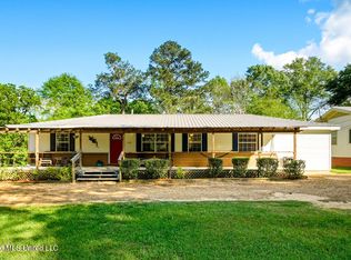 285 Magnolia Dr, Raleigh, MS 39153