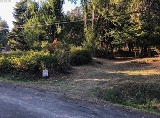 48401 Roberts Rd, Oakridge, OR 97463