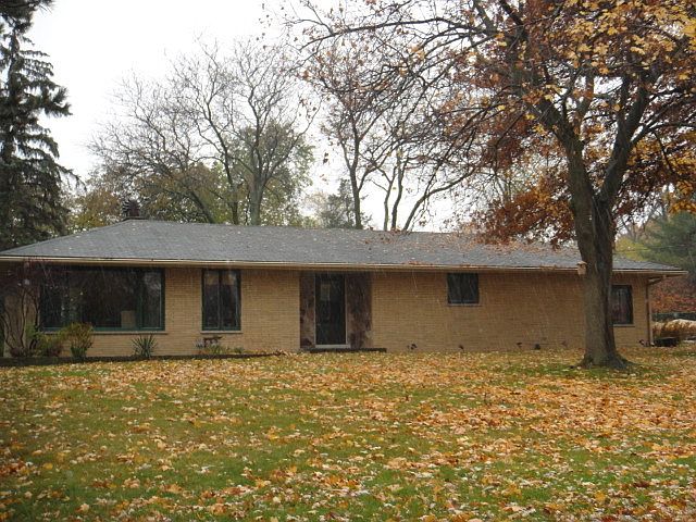 1st image of 11305 W 73rd Pl