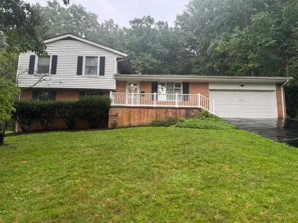 229 Highland Cir, Lewisburg, WV 24901