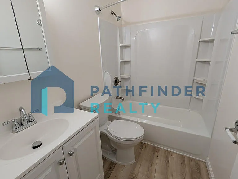 4253 Redonda Ln — Photo 8