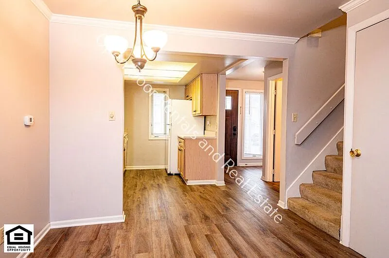 2 bed, 1.5 bath, 1500 sqft, $1,375 — Photo 4