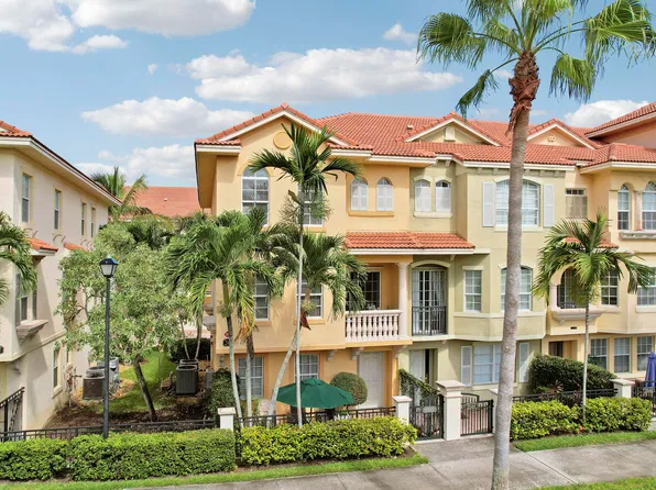 2548 Gardens Parkway, Palm Beach Gardens, FL 33410