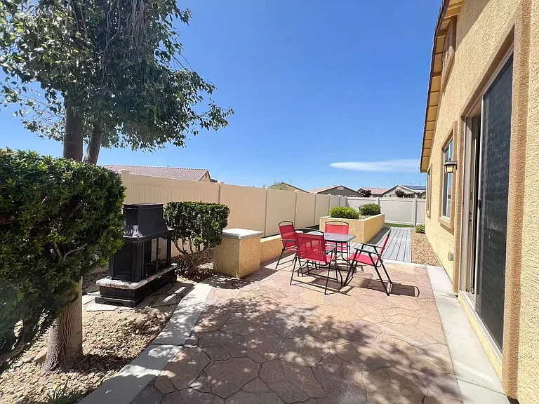 5729 Tideview St — Photo 23
