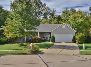 22 Eagle Spur Ct, Saint Charles, MO 63303