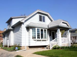 1731 Underwood Ave, Wauwatosa, WI 53213