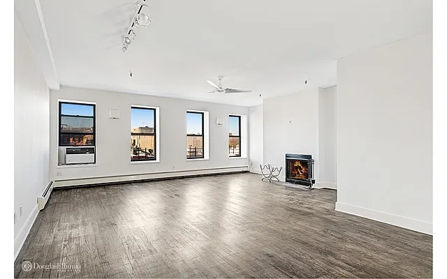 Rented by Douglas Elliman | media 38