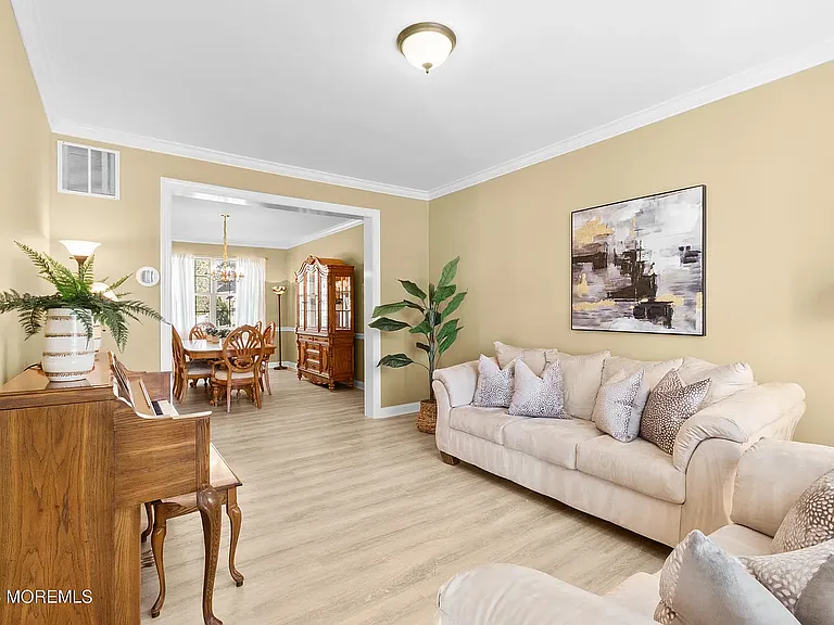 3 Brent Dr — Photo 7