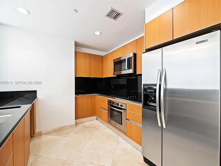 1050 Brickell Ave #3314 — Photo 6