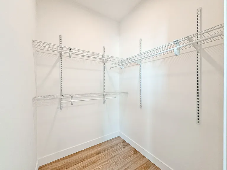 1743 Armacost Ave — Photo 58