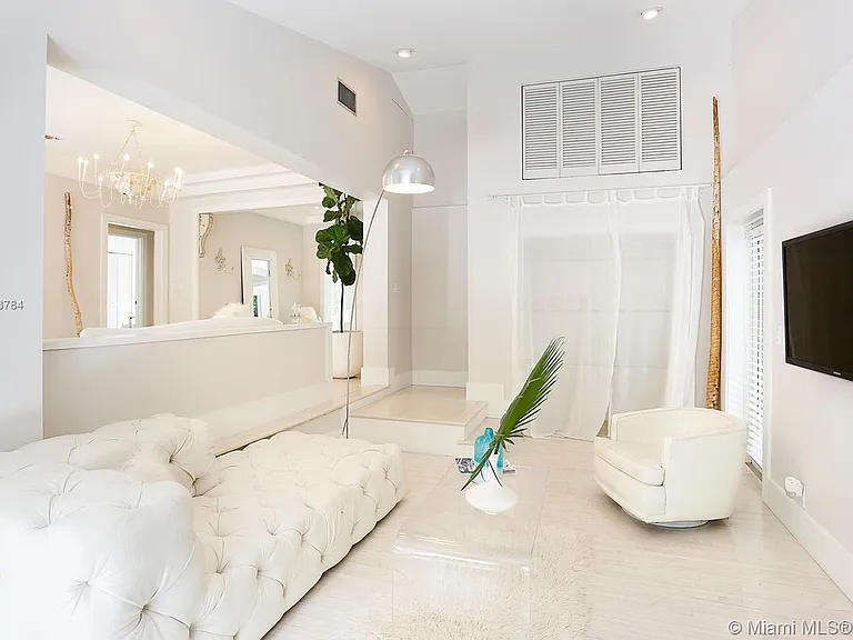 4036 Malaga Ave — Photo 16