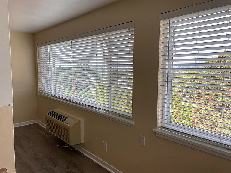 The Heights Apartments - Sunnyside, WA — Photo 10