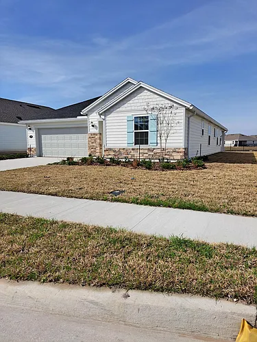 59 Signet Cir Photo 1