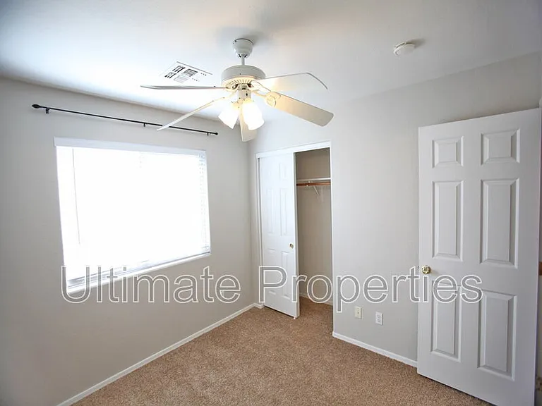 7725 W Foothill Dr — Photo 13
