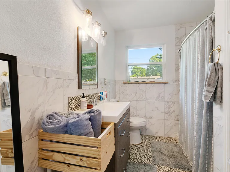 5509 Norma St — Photo 11