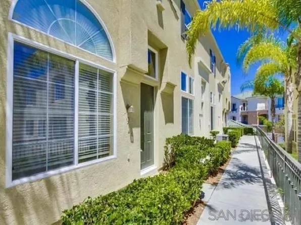 3810-3810 Mykonos Ln #9, San Diego, CA 92130