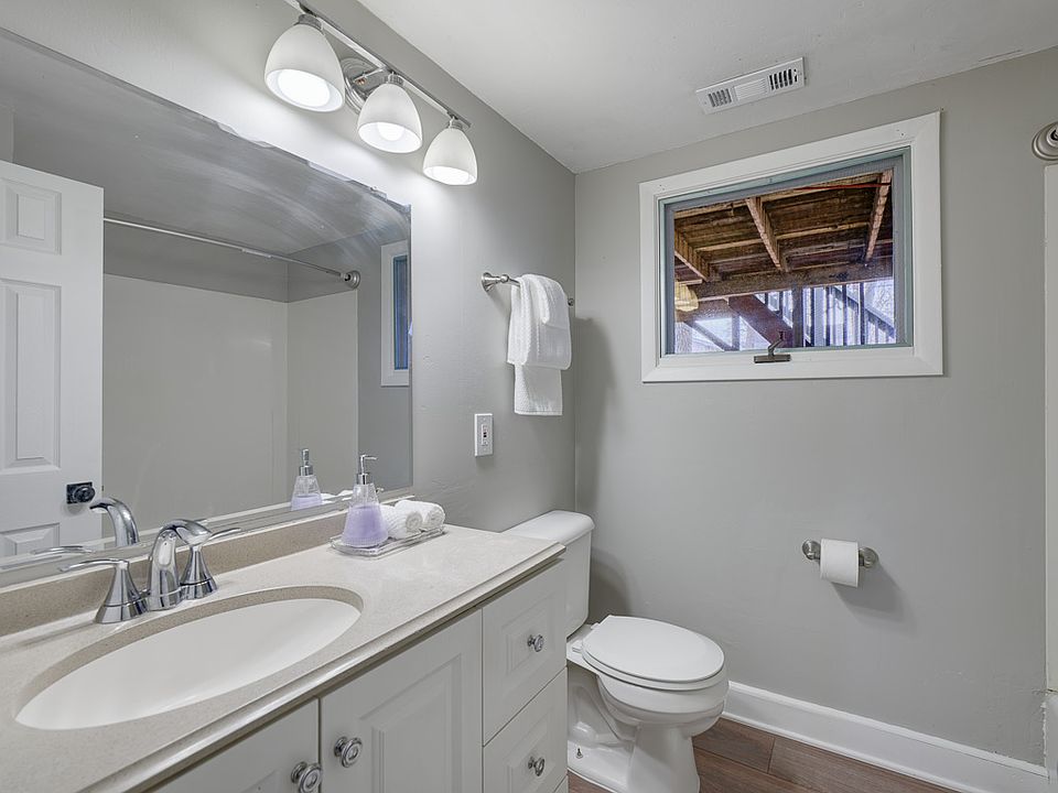 1st image of 2300 13th Ave E #2300