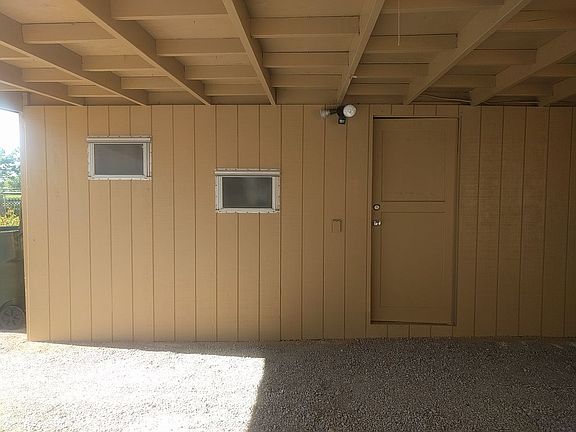 5th image of 225 Forest Hill Vlg