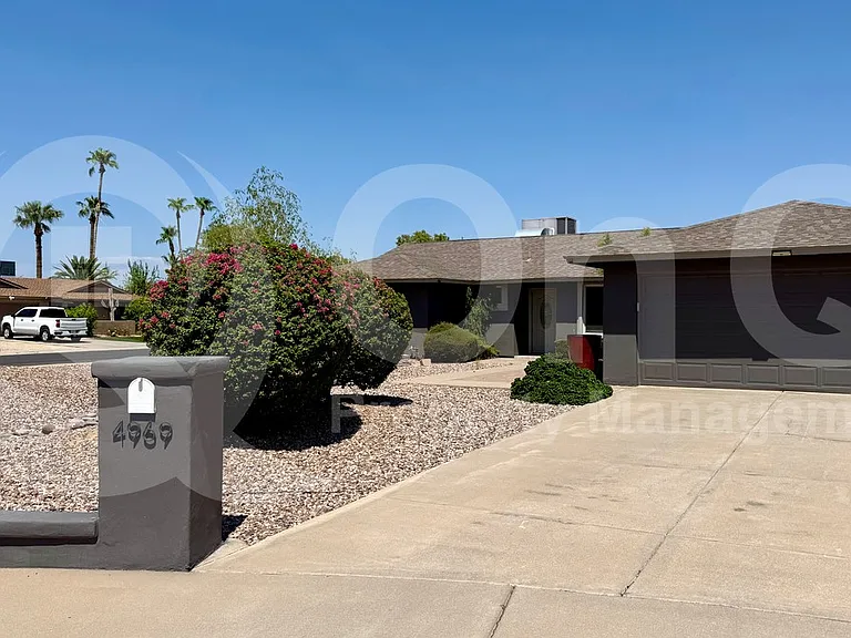 4969 E Evans Dr — Photo 1