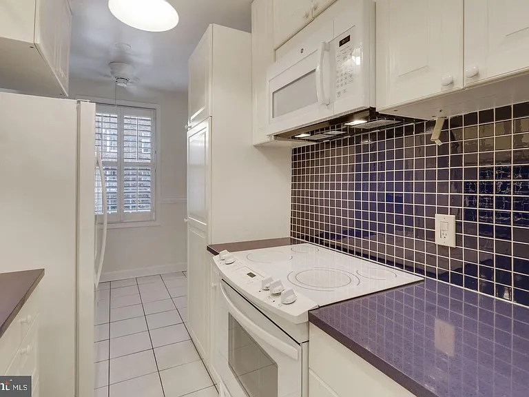 3051 Idaho Ave NW #106 — Photo 10