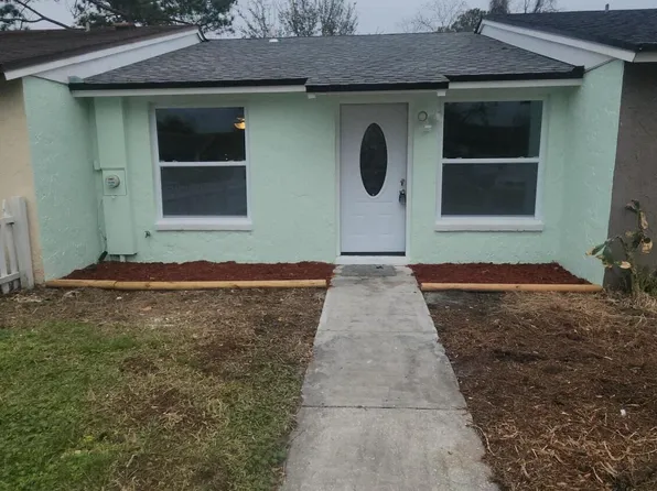 1323 SOLAR Circle #B, Orange Park, FL 32065