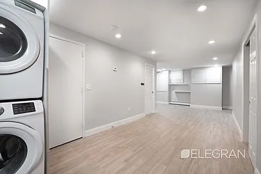 Rented by (Legacy) Elegran