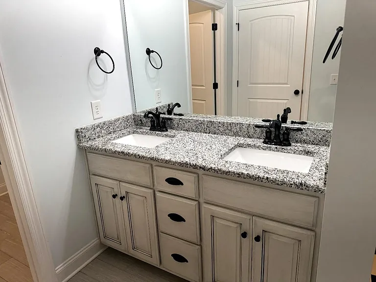 1605 S Cannon Blvd #803 — Photo 9