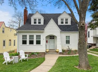 4619 Woolworth Ave, Omaha, NE 68106