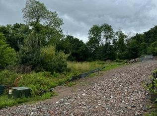 1A Philips Ln, Denville, NJ 07834