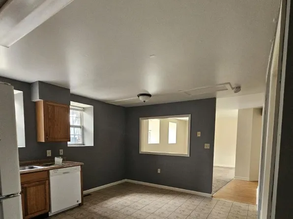 1599 N Mulberry St #4, Berwick, PA 18603