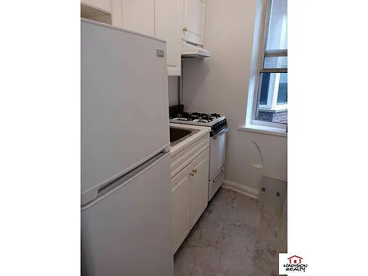 Rented by Madison Realty Sales & Rentals, Inc. | media 8