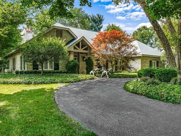 306 Willow Bend Dr, La Porte, IN 46350