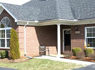 4403 Garden Leaf Dr, Louisville, KY 40241