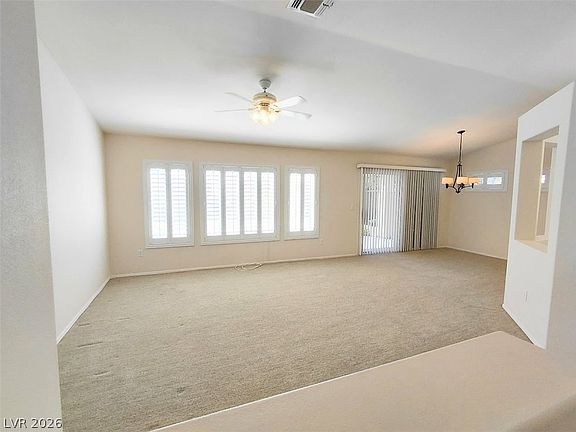 5th image of 409 Golden State St